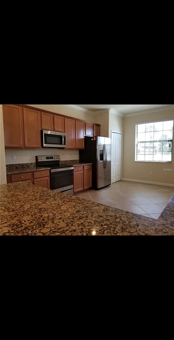 3 bed, 1684 sqft, $2,900 — Photo 4