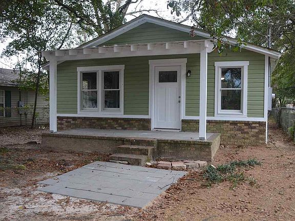 2nd image of 2807 N 6th Ave