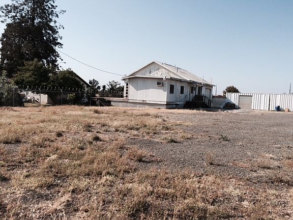 4th image of 2145 Atwater Blvd