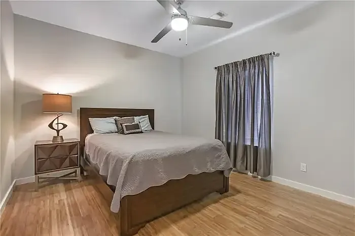 Guest Bedroom #1