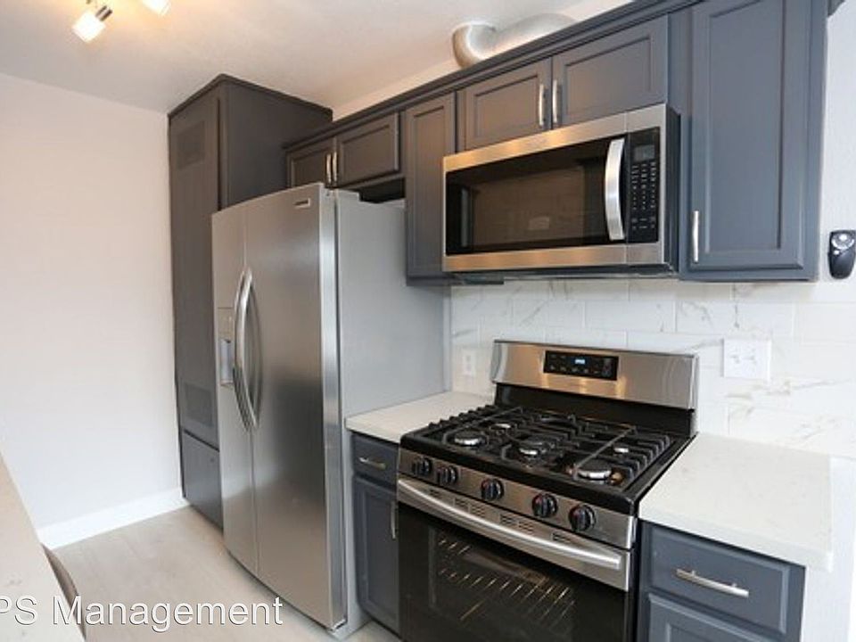 1st image of 10227 S 10th Ave APT 1