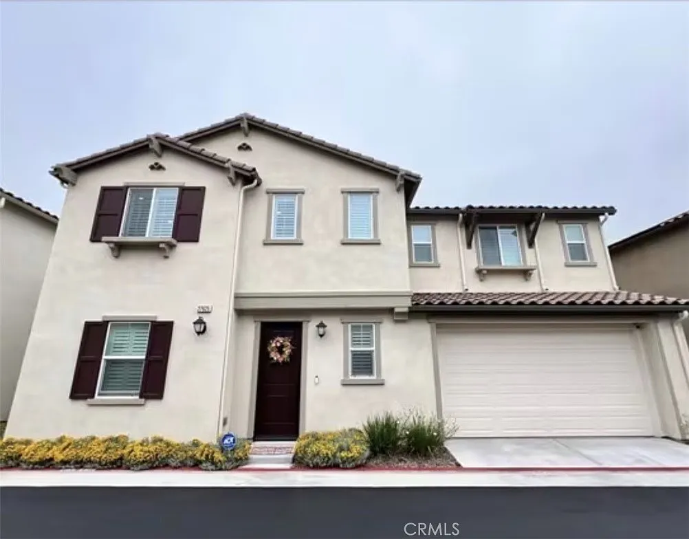 5 bed, 2531 sqft, $6,000 — Photo 1