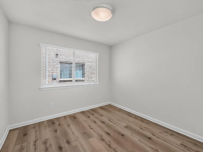 1261 Rosebush Rd — Photo 18