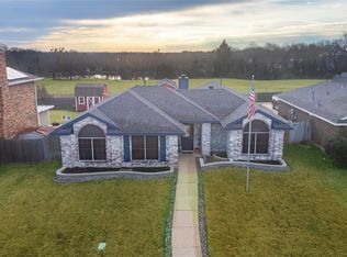 2524 Boardwalk Dr, Mesquite, TX 75181