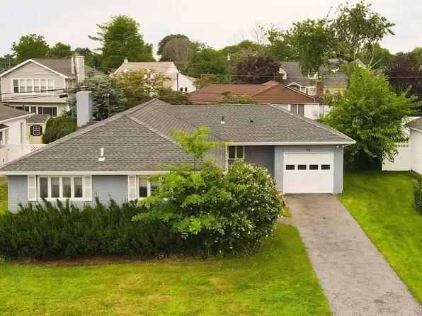 76 Victor Street, Plainview, NY 11803