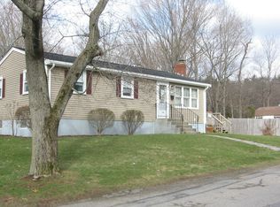 10 Carey St, Rockland, MA 02370