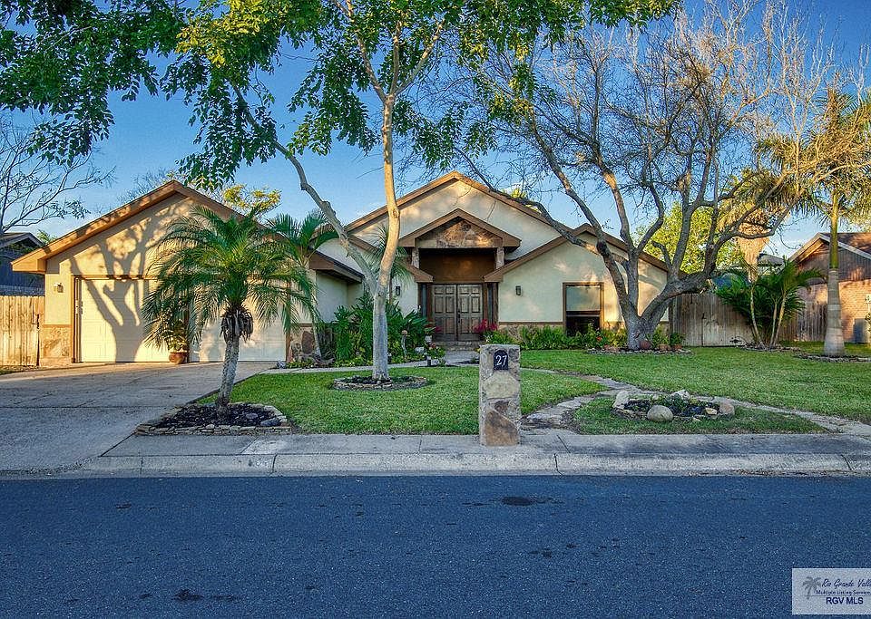 1st image of 27 Casa De Amigos