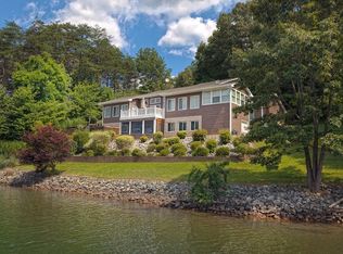 1790 Mallard Point Rd, Wirtz, VA 24184