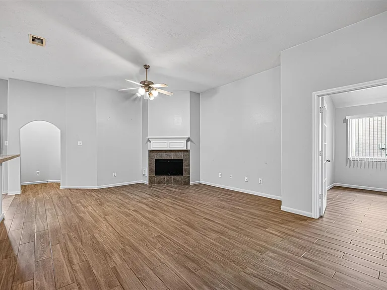 9241 Clearwood Landing Blvd — Photo 12