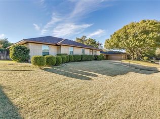 6932 Winchester Pl, Fort Worth, TX 76133