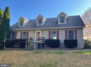 1365 Finn Dr, Finksburg, MD 21048