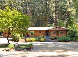 1200 Starveout Creek Rd, Azalea, OR 97410