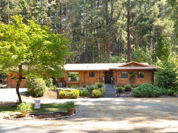 1200 Starveout Creek Rd, Azalea, OR 97410