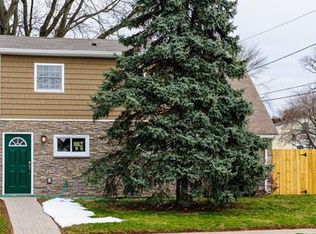 28 Marlborough Ave, Middlesex, NJ 08846