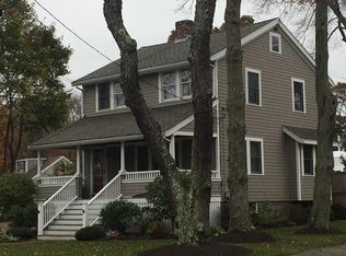 129 1st Parish Rd, Scituate, MA 02066