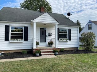 5705 Decker Rd, North Olmsted, OH 44070