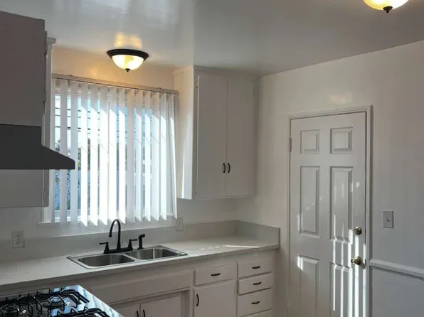 3611 W 61st St APT 4, Los Angeles, CA 90043