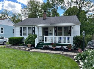 229 McGuire Ln, Cincinnati, OH 45215