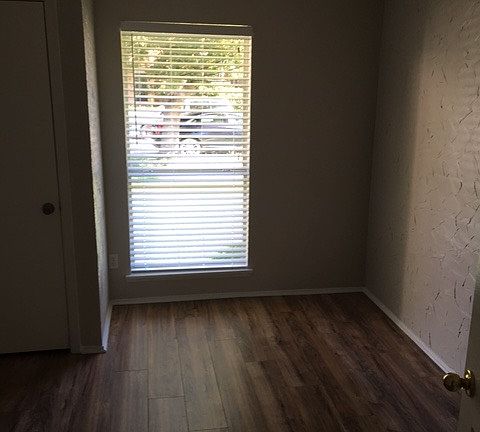 5th image of 5112 Gilliam Cir