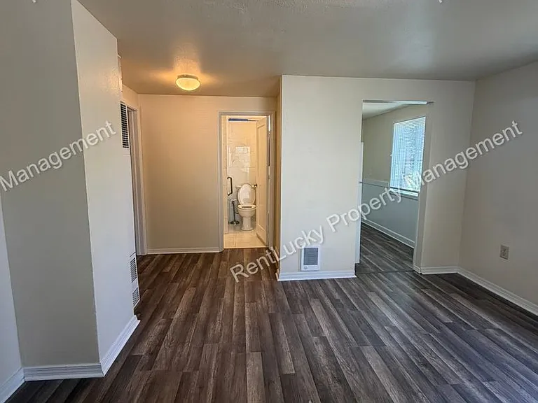 5154 S Augusta St #A — Photo 4