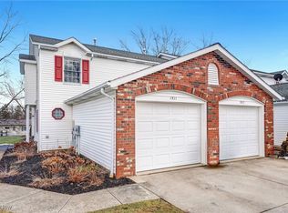 1811 Meadowland Dr, Brunswick, OH