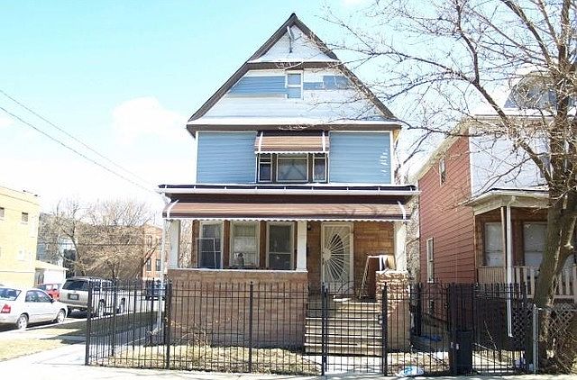 1st image of 653 N Leamington Ave