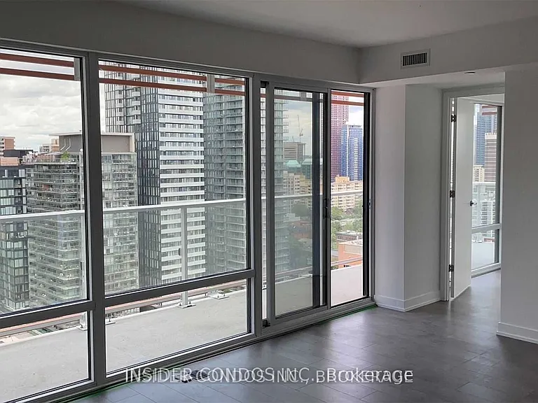 18 Maitland Ter #2108 — Photo 3