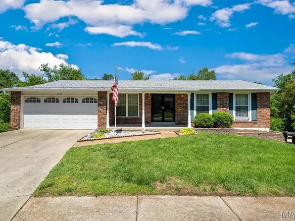 5615 Chalet Manor Ct, Saint Louis, MO 63129
