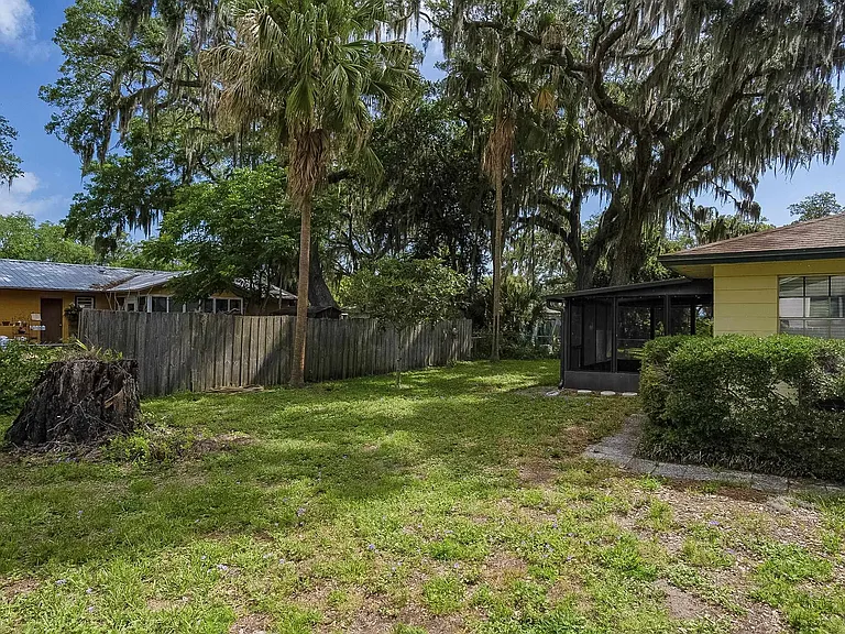 494 Romano St — Photo 51