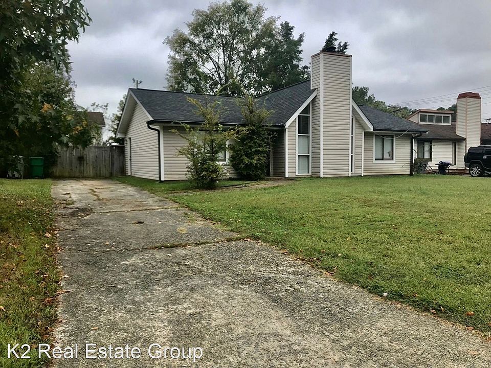 1st image of 2617 Dion Ave
