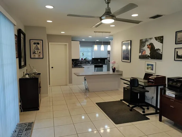 7945 SW 199th Ter — Photo 5