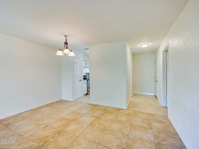 906 Boulder Dr — Photo 9