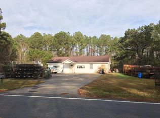 2860 Riverneck Rd, Columbia, NC 27925