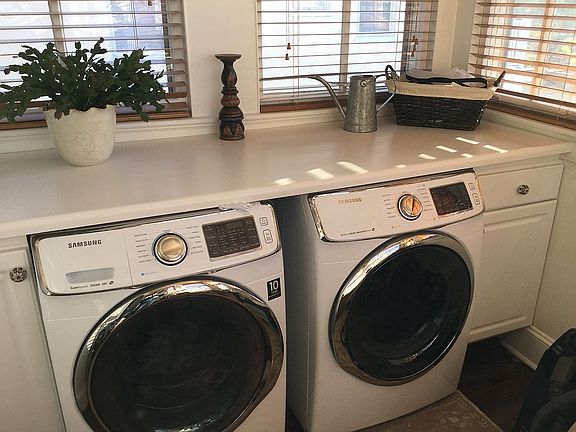 2nd Floor Laundry