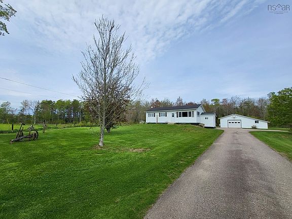 2nd image of 302 Fitch Rd