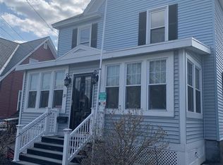 21 Dumerle St, Lowell, MA 01851