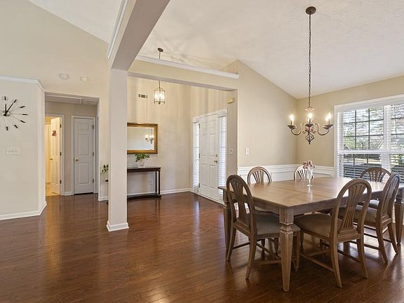 3rd image of 269 Grand Ashbury Ln
