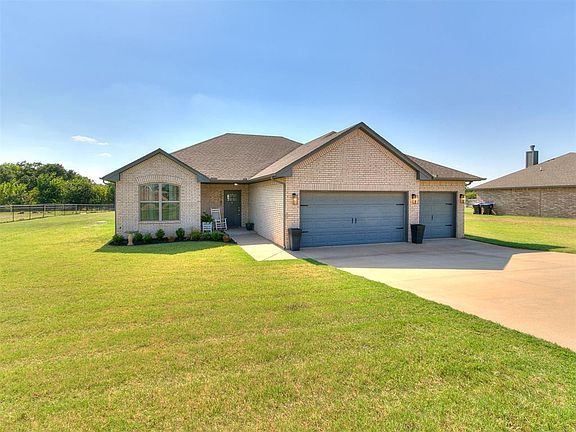 2nd image of 10740 Marion Dr