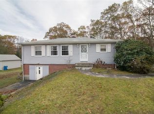 124 Angell Rd, Lincoln, RI 02865
