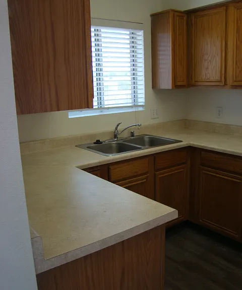 2444 Hummingbird Ln — Photo 7