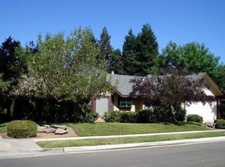 1204 W Los Altos Ave, Fresno, CA 93711
