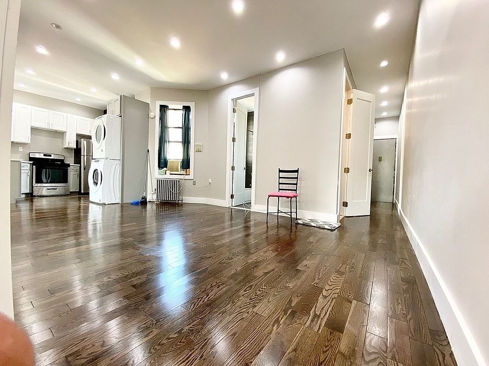 1st image of 657 E 21st St #D