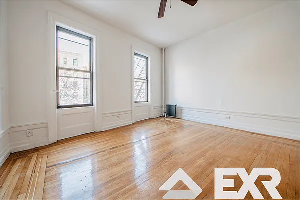 Rented by EXR | media 16