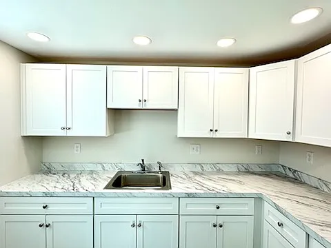 520 Snyder Ave #102 — Photo 4
