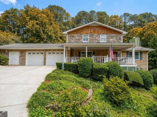562 Cupelo Dr NW, Powder Springs, GA 30064