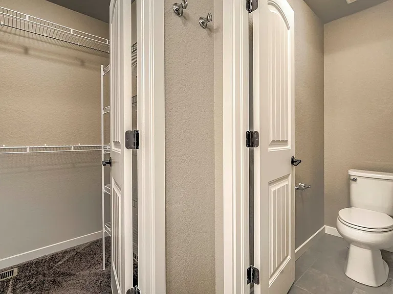 1354 Sunshine Valley Way — Photo 26