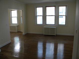 4214 214th Pl, Flushing, NY 11361