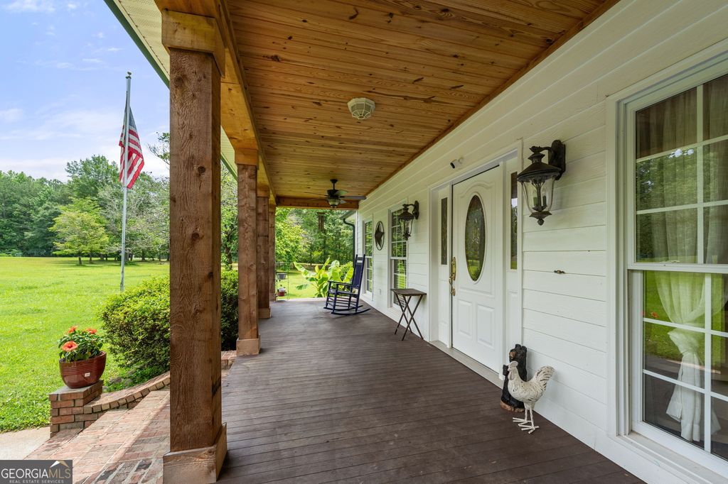 1228 J D Walton Rd, Newnan, GA - More