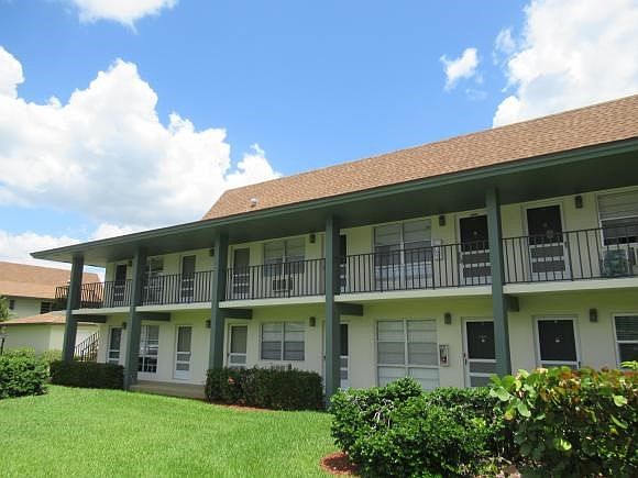 Beverly Building  B 8