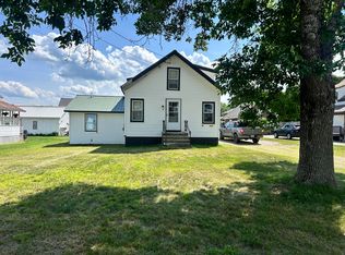 8 Coburn Avenue, Dixfield, ME 04224